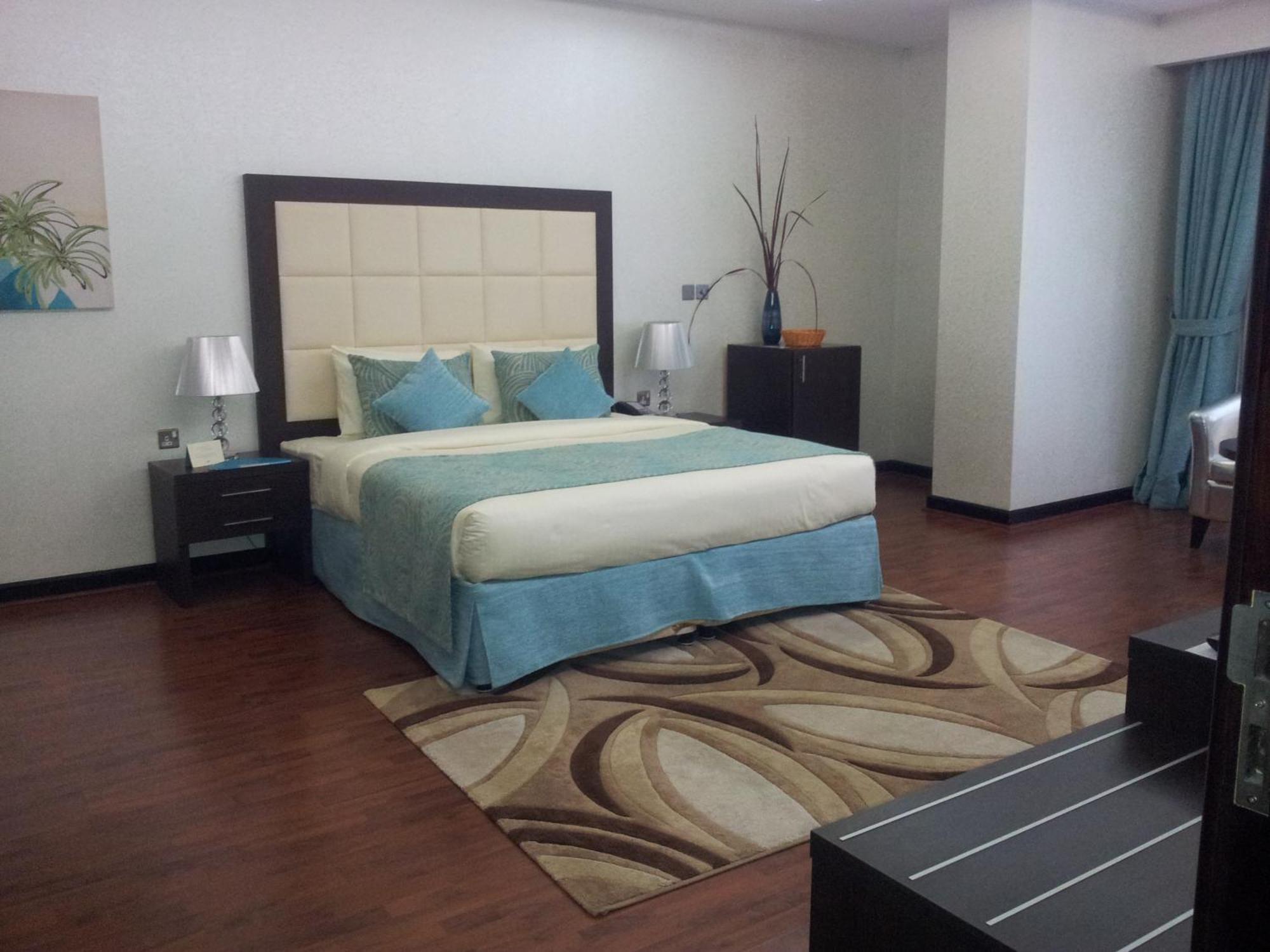 Gokulam Park Doha Hotel Luaran gambar