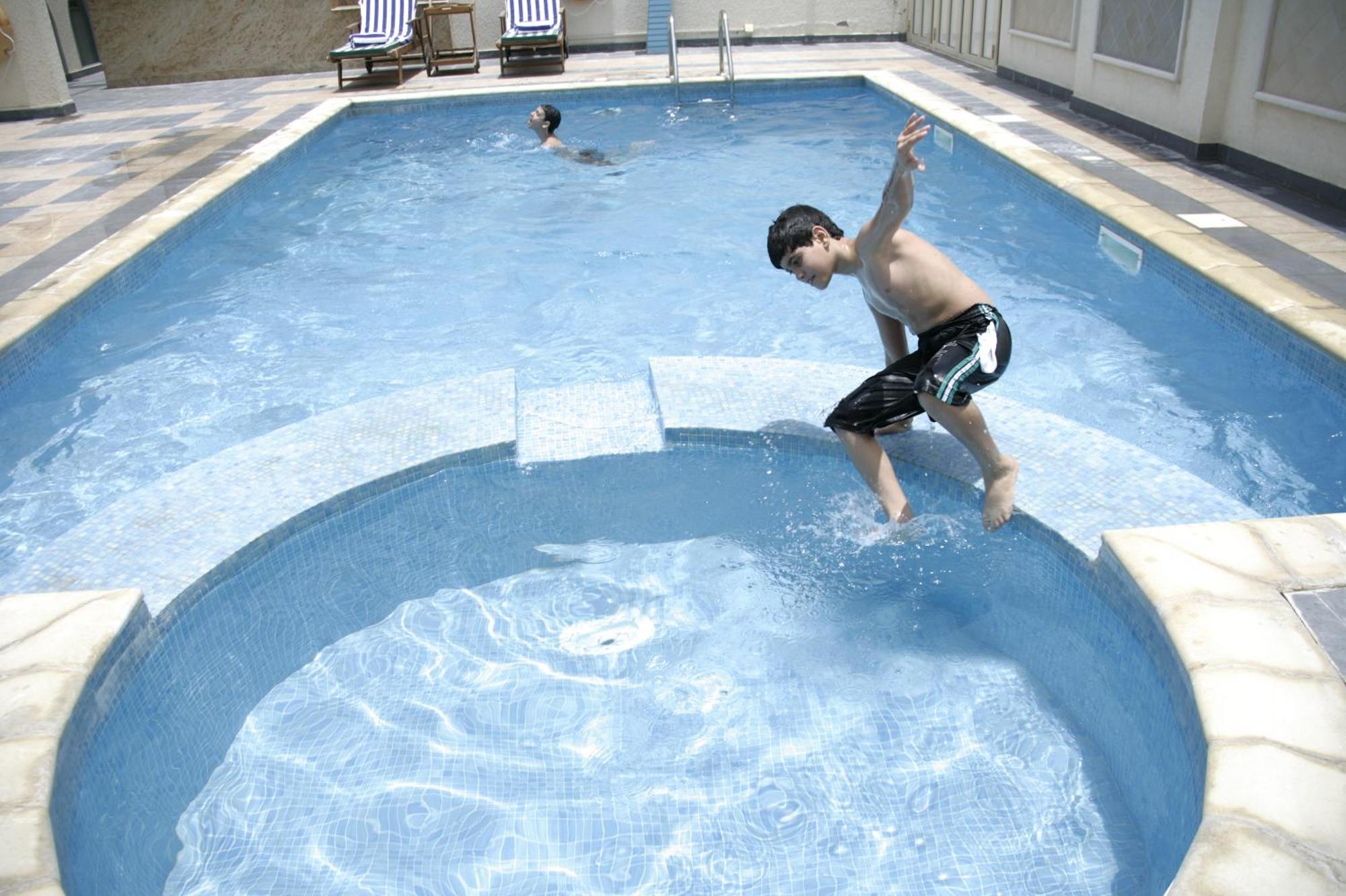 Gokulam Park Doha Hotel Kemudahan gambar