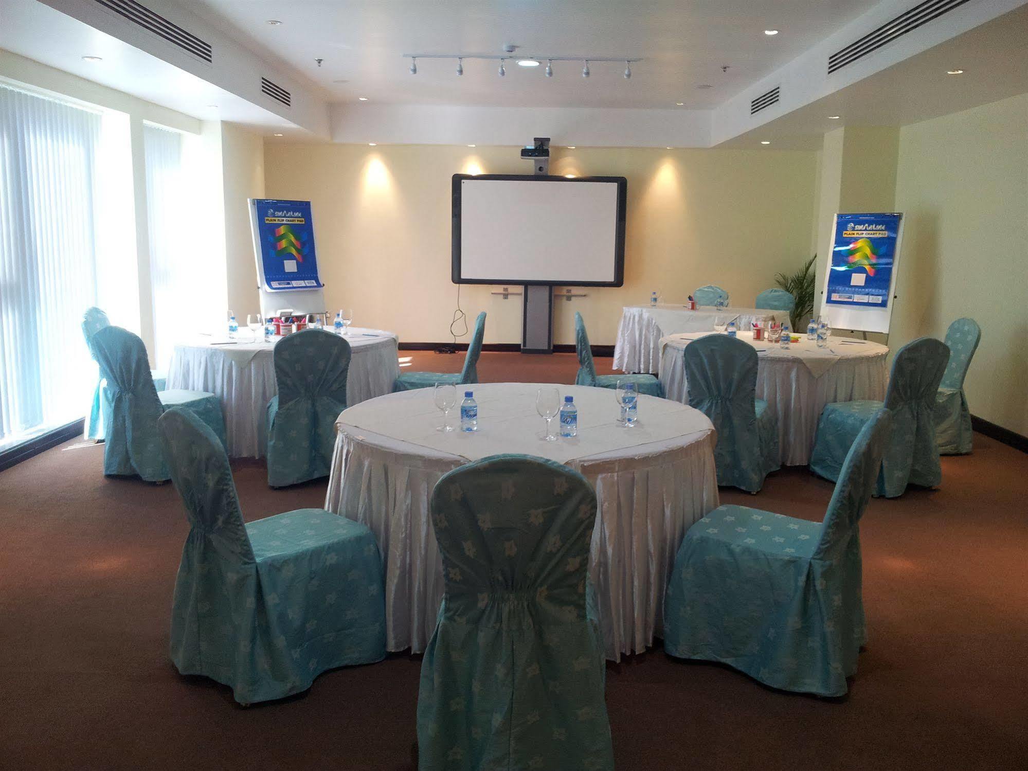 Gokulam Park Doha Hotel Luaran gambar