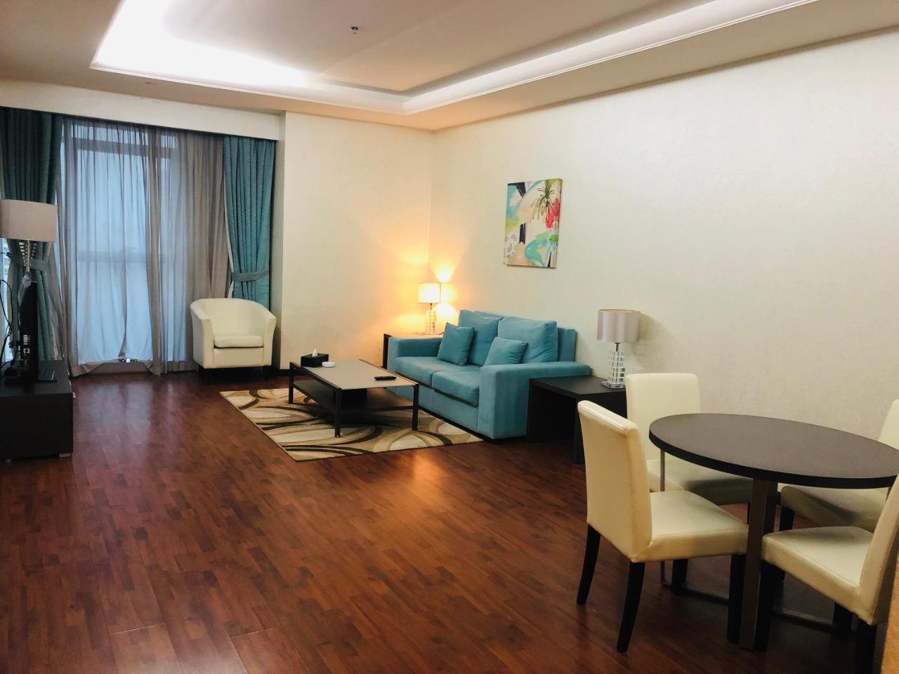 Gokulam Park Doha Hotel Luaran gambar