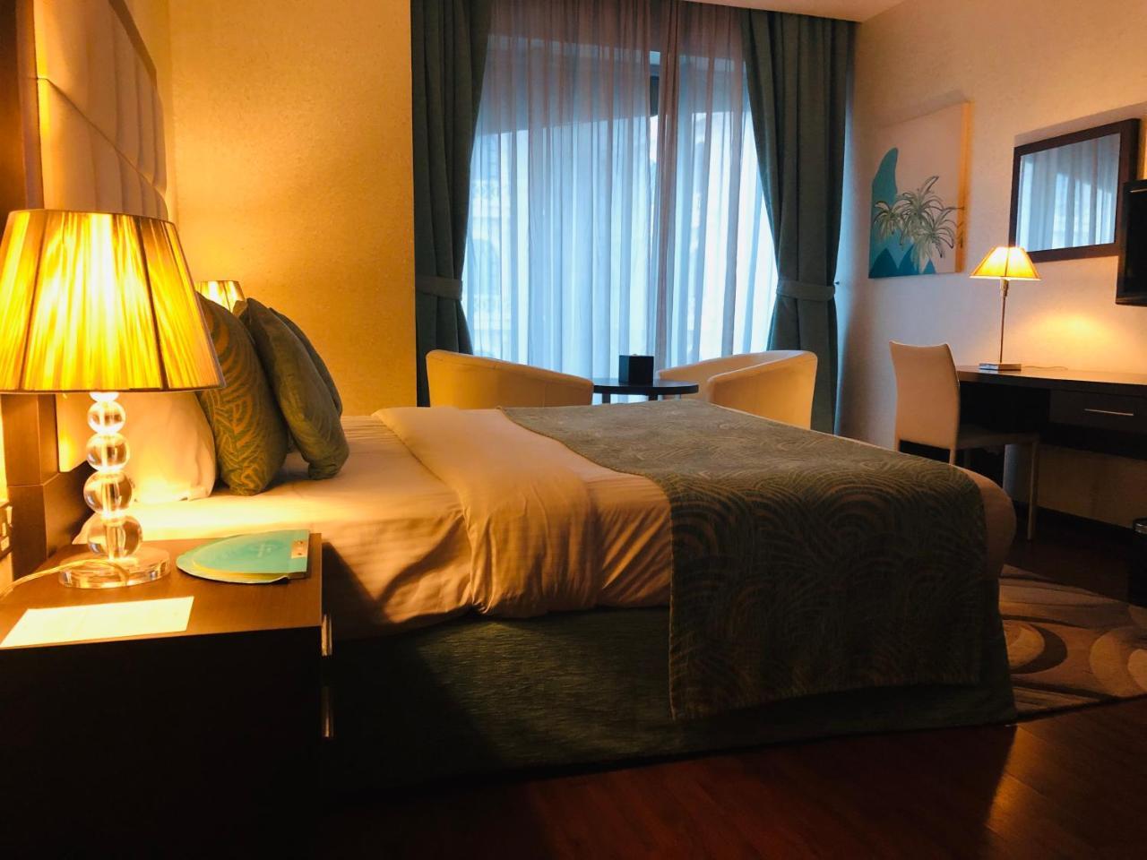 Gokulam Park Doha Hotel Luaran gambar
